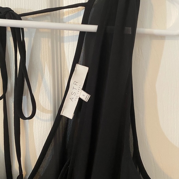 Black romper - Picture 3 of 3